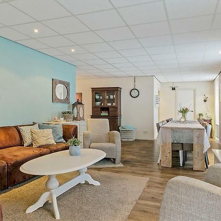 Sfeervol 6 Persoons Appartement - Van Alle Gemakken Voorzien! Bakkeveen Dış mekan fotoğraf