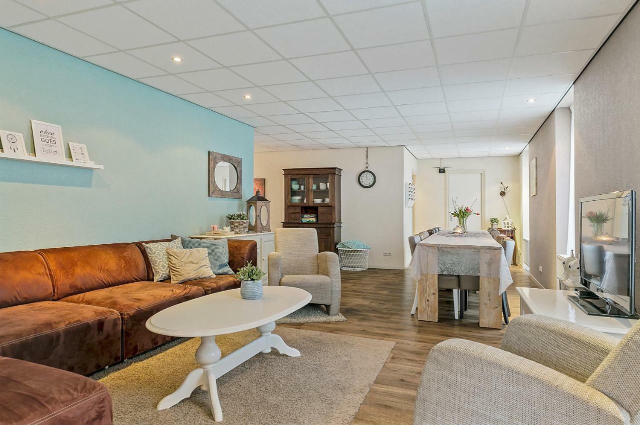Sfeervol 6 Persoons Appartement - Van Alle Gemakken Voorzien! Bakkeveen Dış mekan fotoğraf